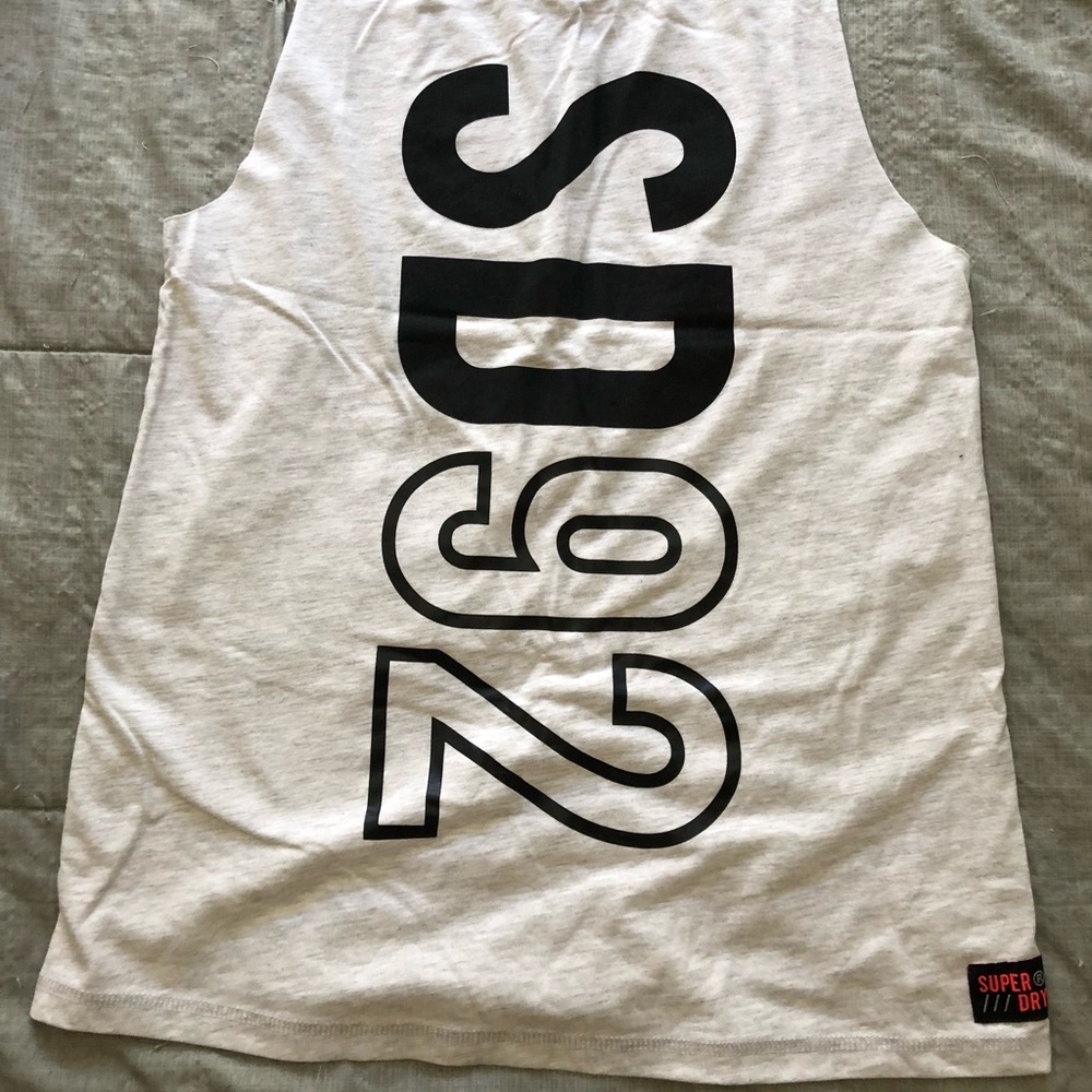 Muscle tank